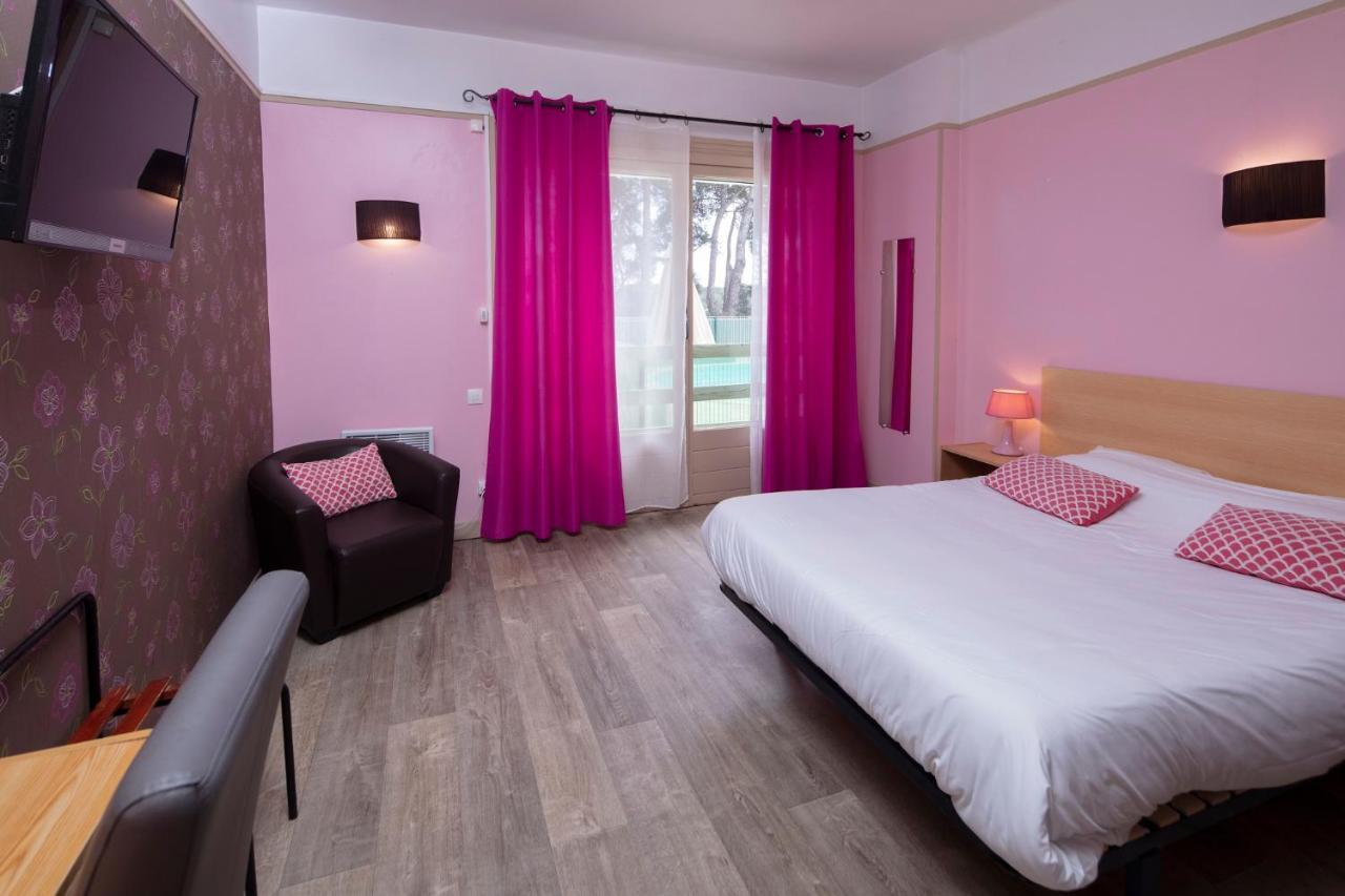 Hotel Les Rocailles モンタニャック エクステリア 写真