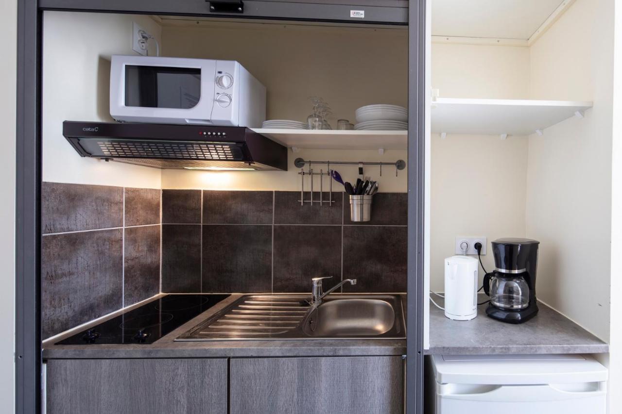 Hotel Les Rocailles モンタニャック エクステリア 写真